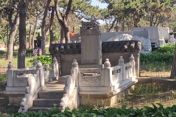 沈阳墓地墓碑维护：细述维修注意事项